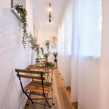 Lemonade - Stylish 1br In Obor District * Бухарест