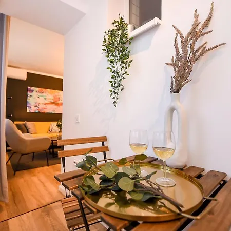 Lemonade - Stylish 1br In Obor District *