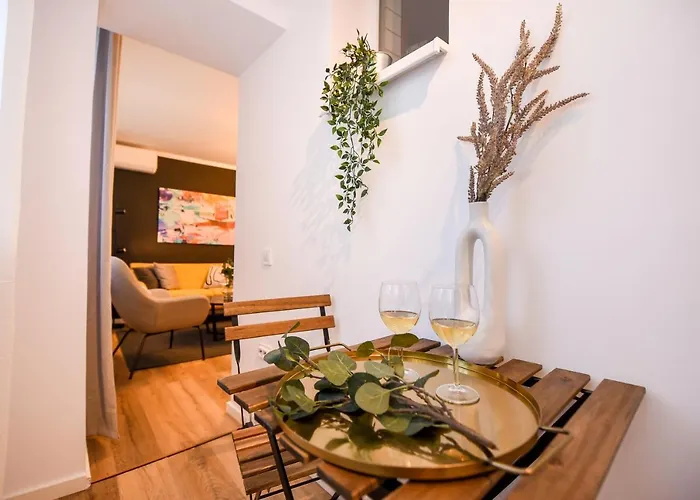 Lemonade - Stylish 1br In Obor District *